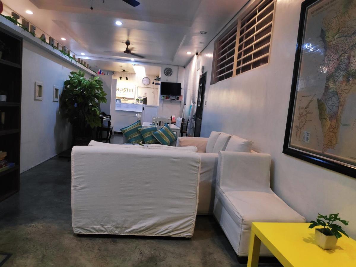 Crossroads Hostel Manila Mandaluyong Exteriér fotografie
