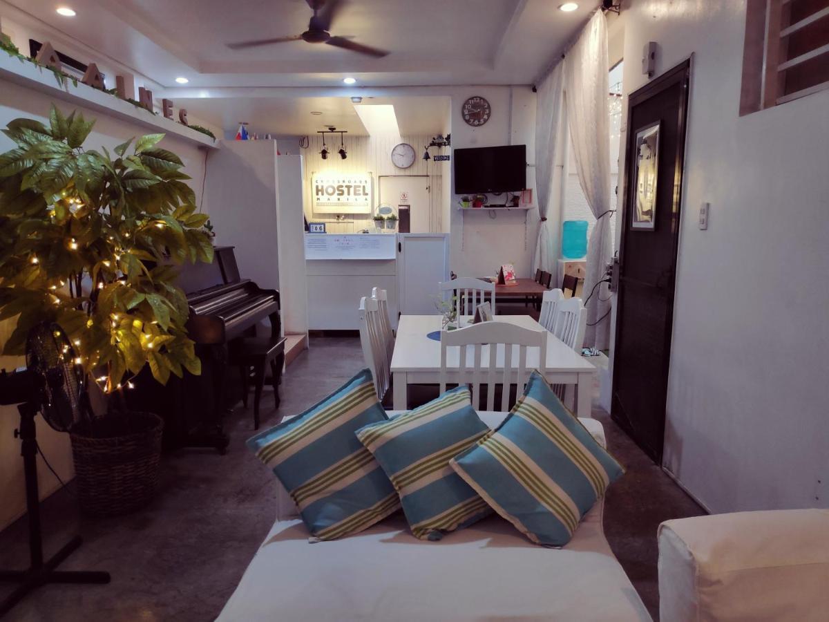 Crossroads Hostel Manila Mandaluyong Exteriér fotografie
